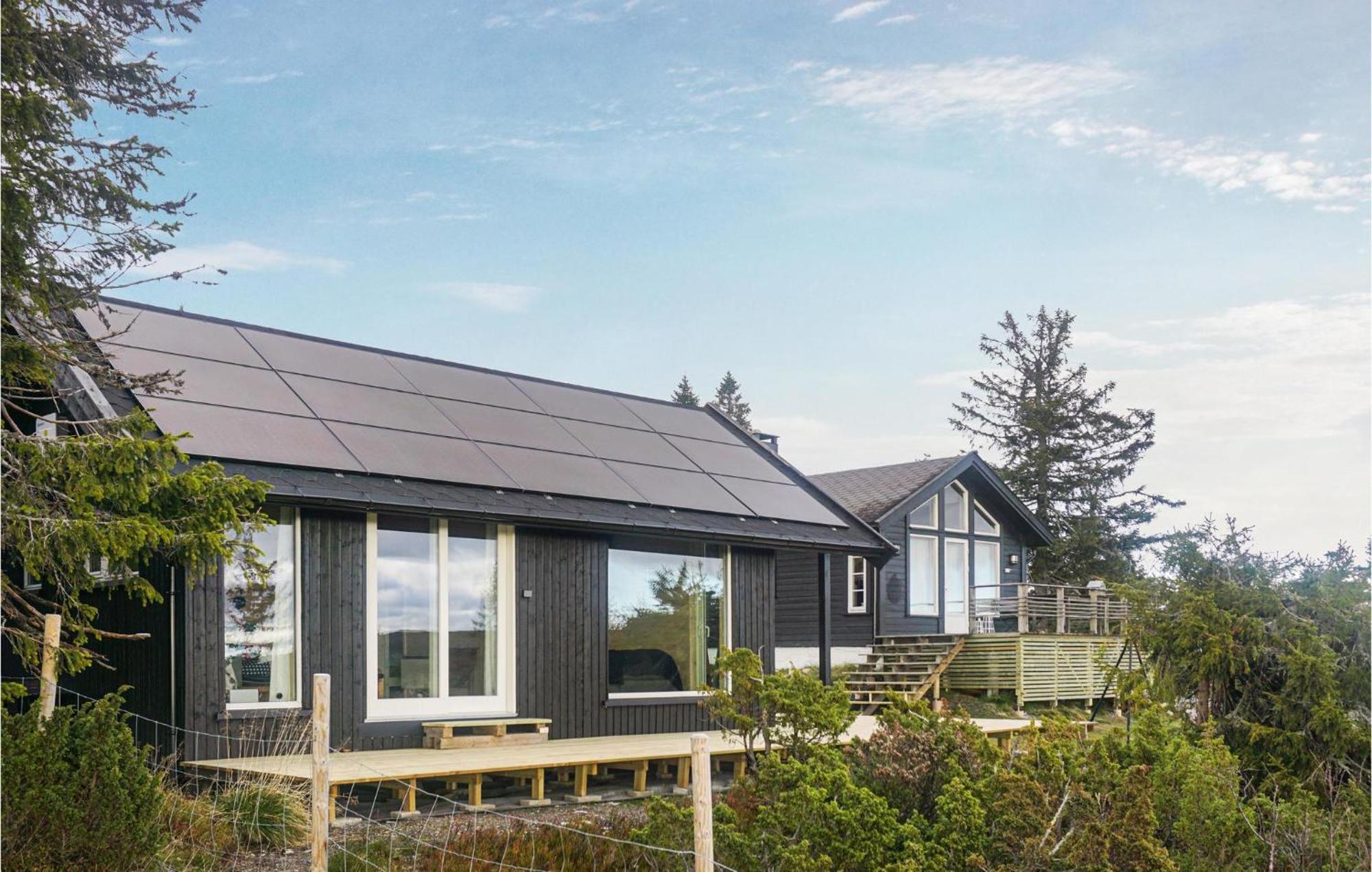 Amazing Home In Sjusjoen With Kitchen Exteriér fotografie