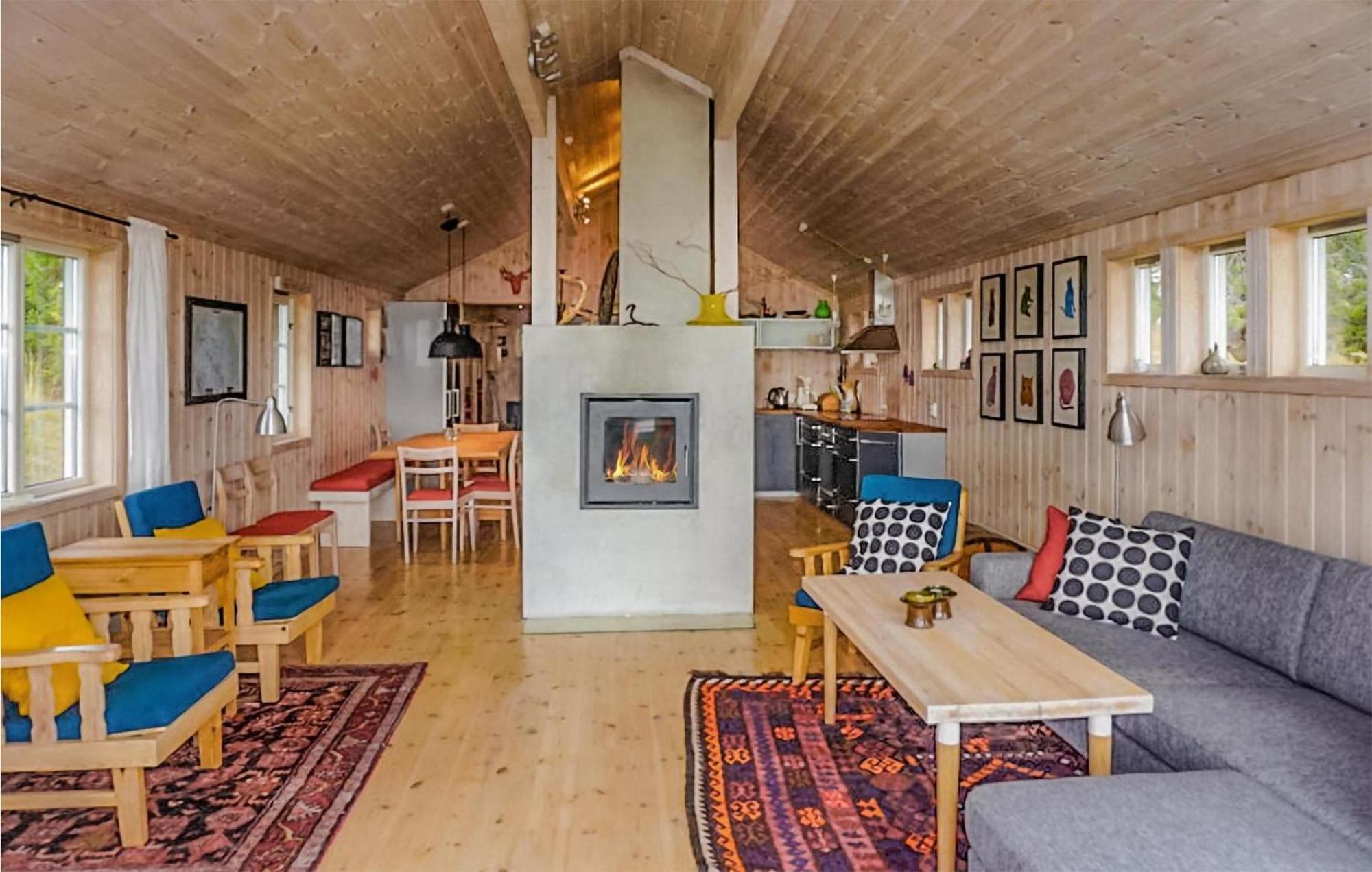 Amazing Home In Sjusjoen With Kitchen Exteriér fotografie